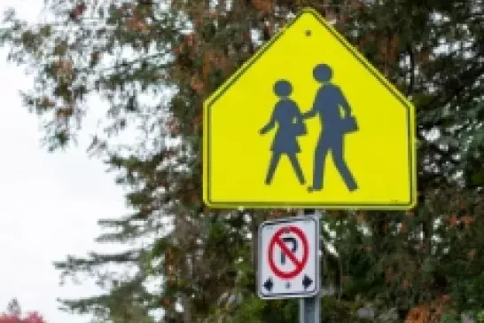 photo of a school zone sign