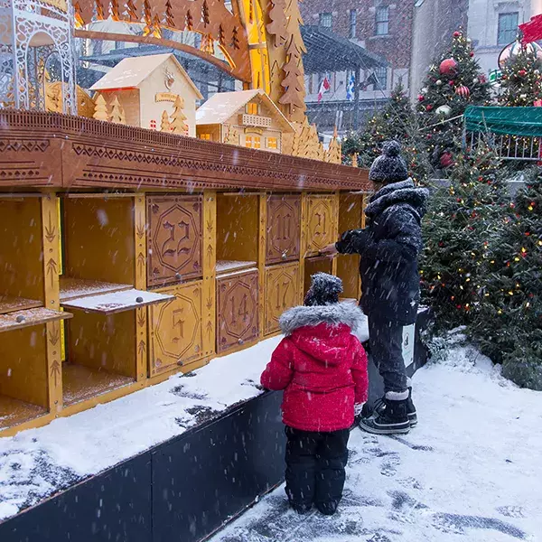 Children looking at Christmas display